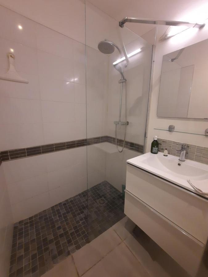 Agreable Appartement T2 Proche Centre Nîmes Dış mekan fotoğraf