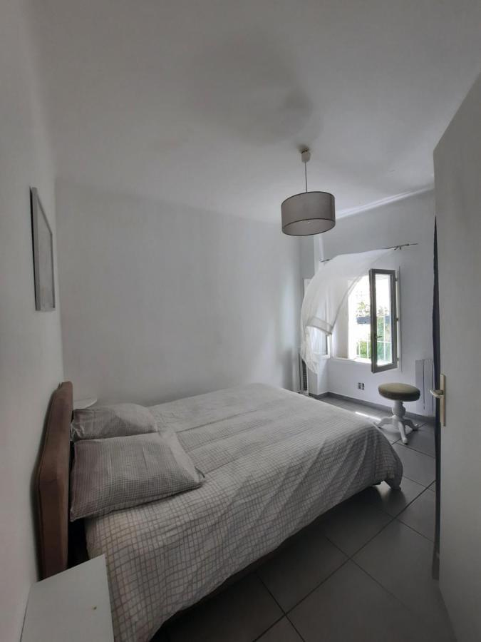 Agreable Appartement T2 Proche Centre Nîmes Dış mekan fotoğraf